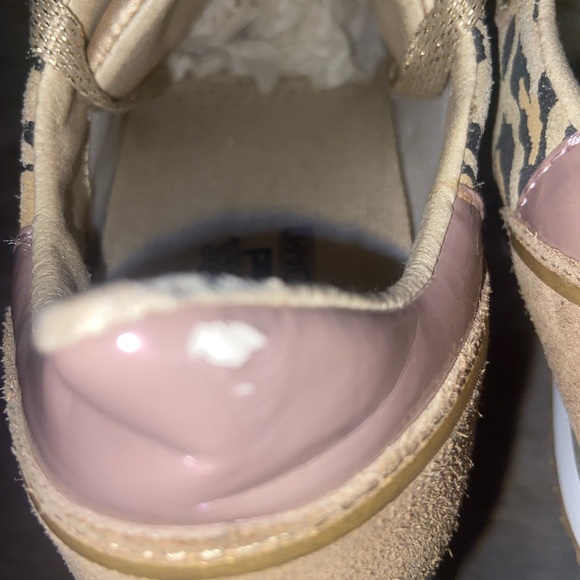 Skechers Womens Leopard Love Glitter , Suede Textiles size 7.5.    (R) - Picture 9 of 14